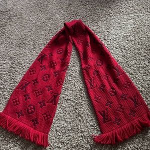 Authentic Louis Vuitton Logo Mania Red Scarf Wool